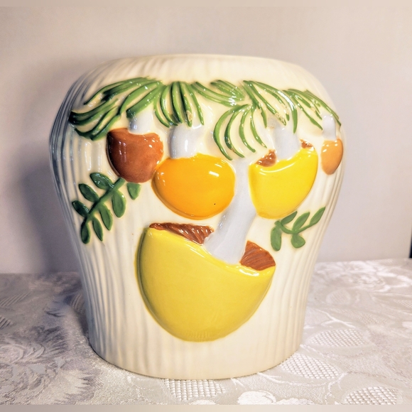 Extra Large ARNELS 11" MERRY MUSHROOM Canister - Picture 6 of 9